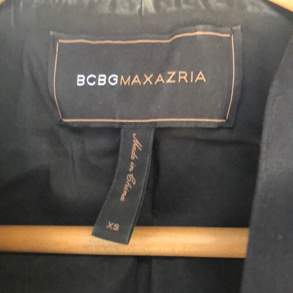 Navy blue and black BGBG blazer - Picture 2 of 5